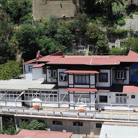 Hotel Chalet Suizo Vina del Mar Bagian luar foto